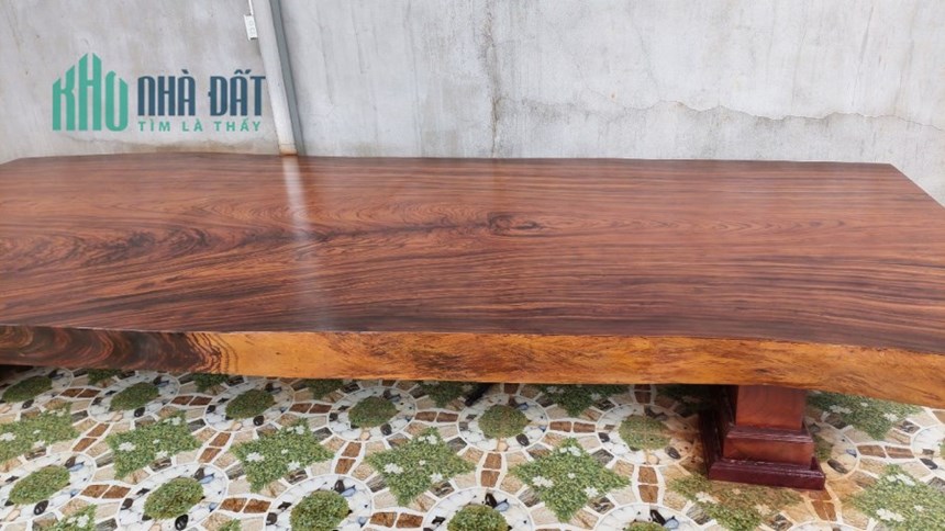 Gia Đình Có Phản Gỗ Mun – Hàng Hiếm Cần Bán – Giá Cực Rẻ
