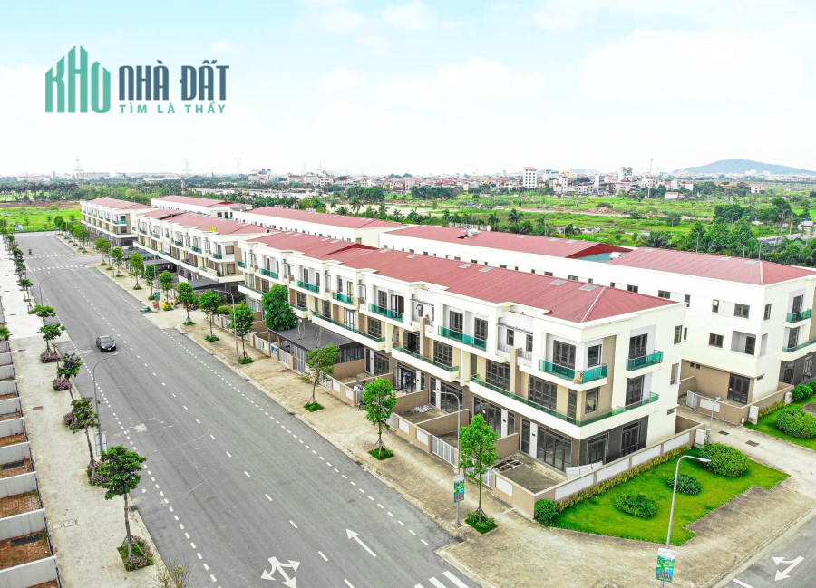 Bán GẤP căn SHOPHOUSE 120m2 nhà 2 mặt tiền trục phố KD 26m đã CÓ SỔ tại Centa City giá đáy 7,3x tỷ