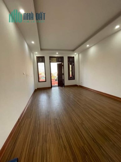 Bán nhà đất Đường Tô Hiệu, Quận Hà Đông DT 47m2*6T MT 4m giá 7.9 tỷ 0343040888