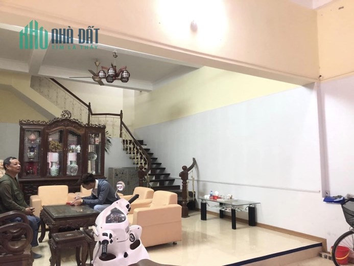 BÁN NHÀ PHỐ THÁI HÀ- MẶT NGÕ Ô TÔ ĐỖ CỬA