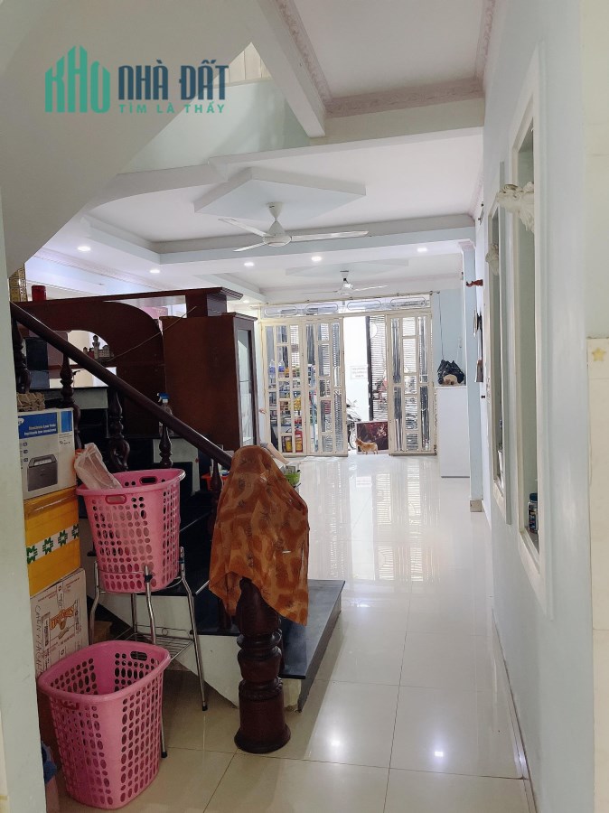 Nhà Ngộp Lý Thường Kiệt - Tân Bình, 85m2, 2 Tầng BTCT Chỉ 12 tỷTL