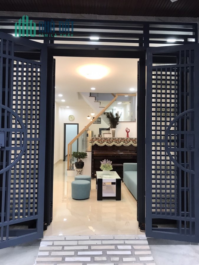 Nhà Lê Hồng Phong trung tâm Quận 10, gần HXH 1 xẹt, nhà mới tinh, 54 m2, 6tỷ7.