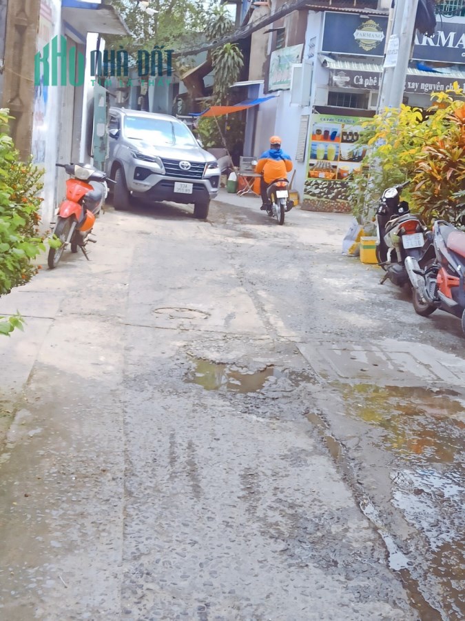 Nhà Lê Hồng Phong trung tâm Quận 10, gần HXH 1 xẹt, nhà mới tinh, 54 m2, 6tỷ7.