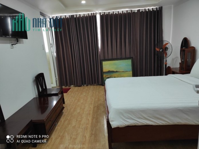 Bán khách sạn 8 tầng An Thượng khu phố Tây