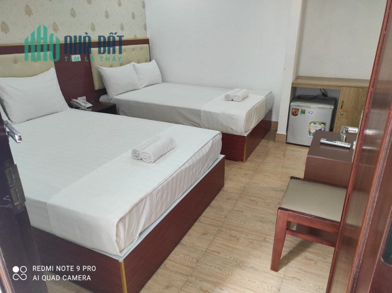 Bán khách sạn 8 tầng An Thượng khu phố Tây