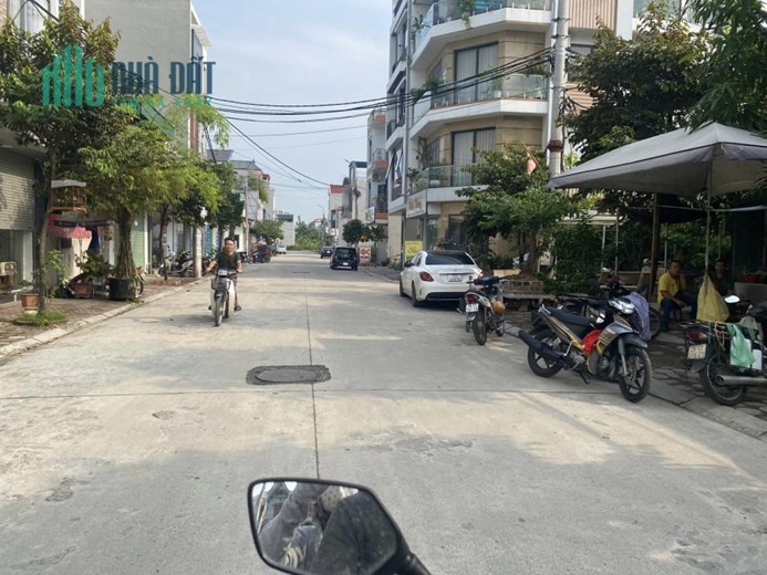 Bán gấp đất đấu giá X2 chợ Chợ Lắp Ghép Nguyên Khê Đông Anh đường 20m kinh doanh