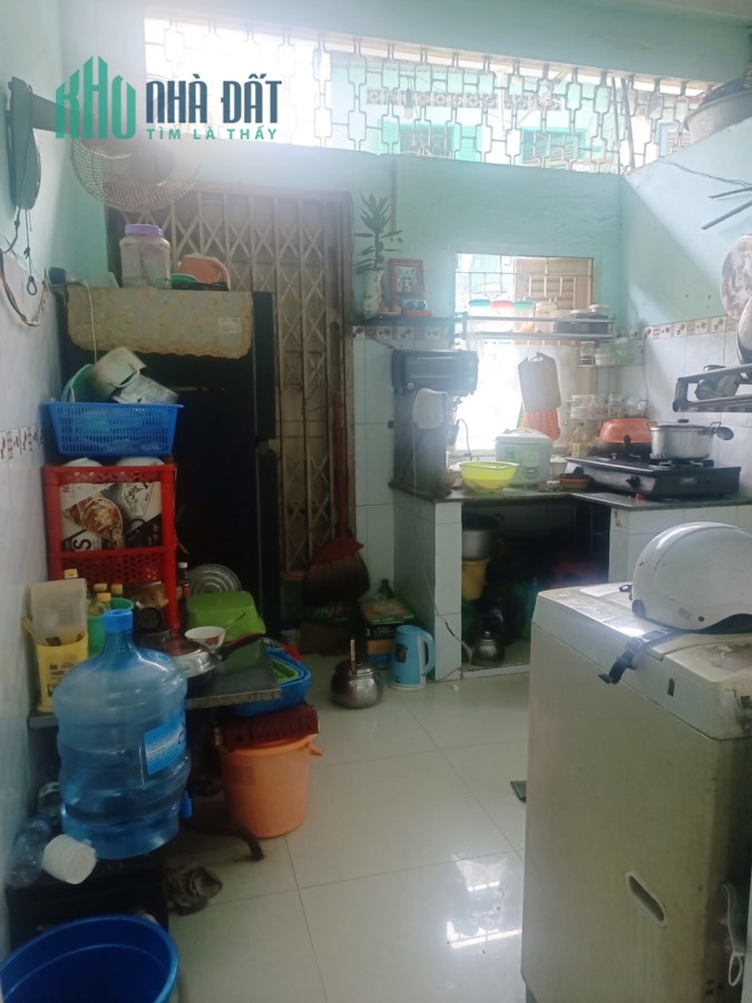 NHÀ HẺM GẦN MT NGÔ GIA TỰ QUẬN 10  40M 3Tầng Hơn 6Tỷ TL