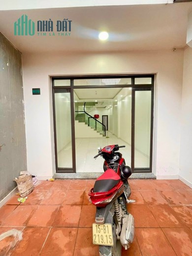 Bán nhà ngõ 113 Vũ Chí Thắng diện tích 54m x 3 tầng cực đẹp GIÁ 2.3 tỉ , Bán Gấp
