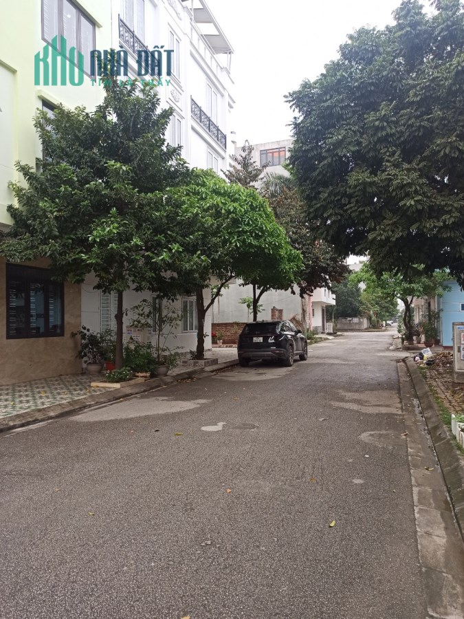 Bán đất số 238 Tái định cư Sao Sáng - Ngô Gia Tự diện tích 40m GIÁ 2.72 tỉ cực đẹp