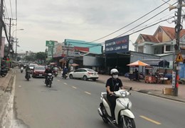 Nhà mặt tiền nguyễn văn tăng diện tích 471m vị trí đẹp tiện kinh doanh