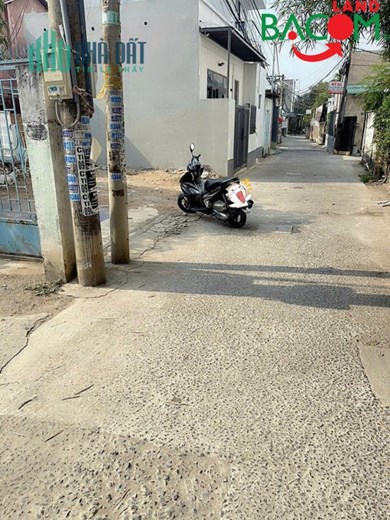 Bán đất lô góc 2 mặt tiền p. Bửu Long, SHR thổ cư đường ô tô giá chỉ 2.8 tỷ