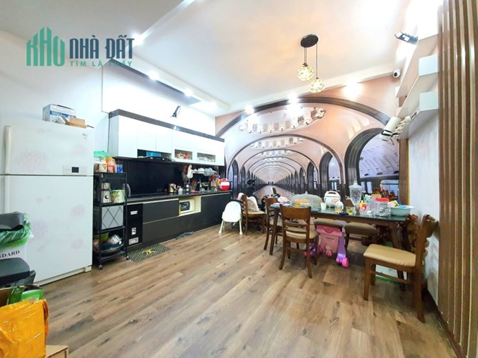 Bán nhà ngõ 649 Thiên Lôi 4 tầng cực đẹp GIÁ 2.65 tỉ ngay Dự Án Hoàng Huy
