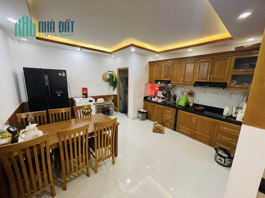BÁN NHÀ HXH TRẦN XUÂN XOẠN QUẬN 7, 70M2, 2 TẦNG, 5 TỶ 990 – 0906885823