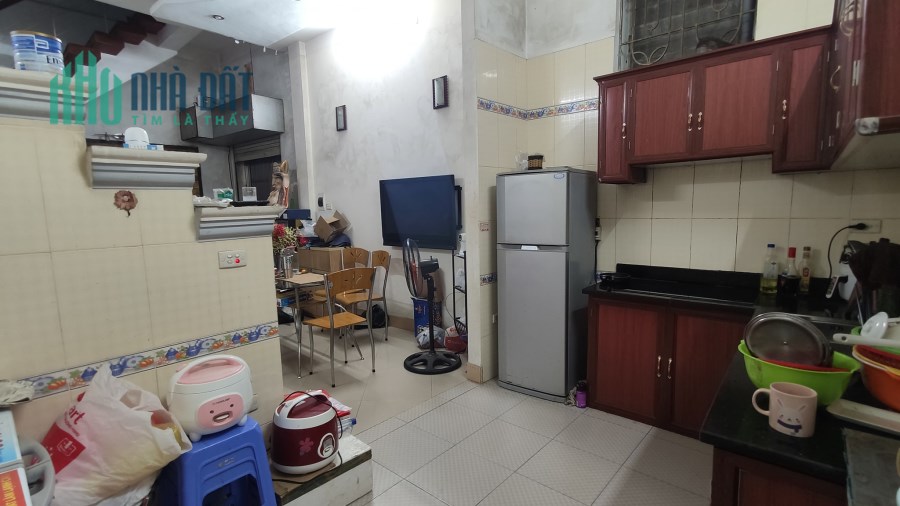 HOT !!! XEM NGAY nhà Quan Nhân Thanh Xuân 55m2, 4 tầng cạnh phố, DÂN XÂY, Ô tô đỗ, chỉ nhỉnh 6 tỷ