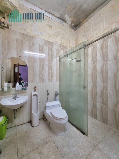 Bán nhà ngõ 73 Nguyễn Trãi - Lô góc mặt tiền khủng - Ngõ Ôtô tránh - Kinh doanh sầm uất, 14,3 tỷ.