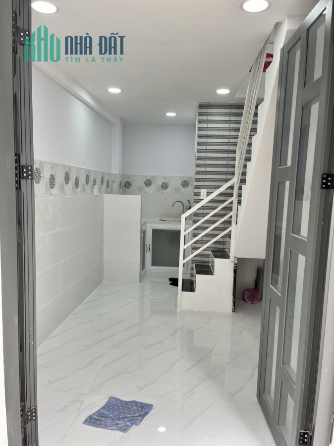 nhà phan xích long p1 phú nhuận  2 tang 2,05 tỷ