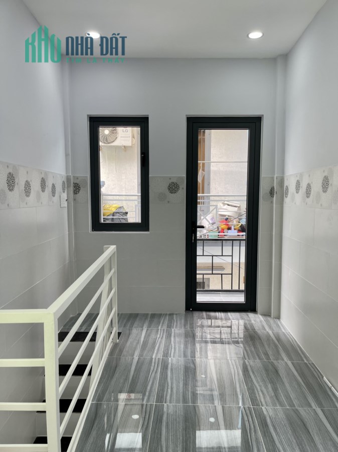 nhà phan xích long p1 phú nhuận  2 tang 2,05 tỷ