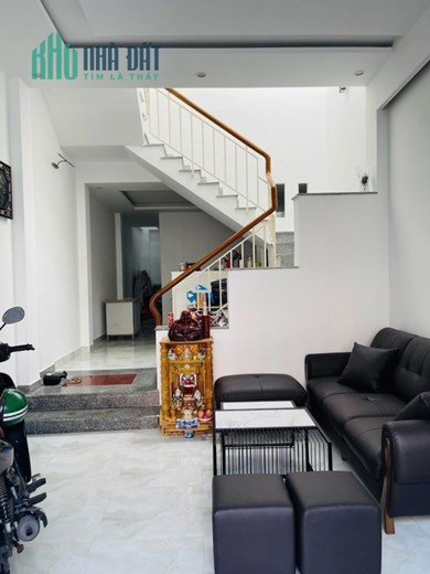 🔥NHÀ 2 tầng mới đẹp Nguyễn Công Trứ vài phút đi bộ ra biển kiệt ô tô CHỈ 3.x tỷ