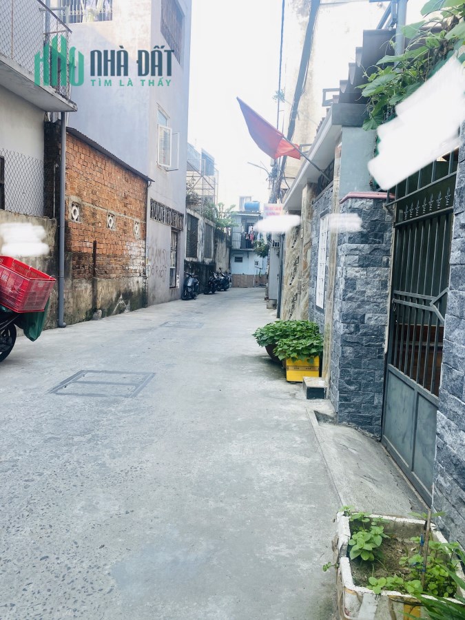 🔥NHÀ 2 tầng mới đẹp Nguyễn Công Trứ vài phút đi bộ ra biển kiệt ô tô CHỈ 3.x tỷ