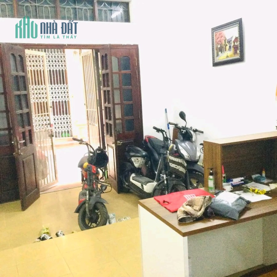 Bán nhà ngõ 73 Nguyễn Trãi - Phân lô - Ô tô tránh - 46m2 - 12 tỷ