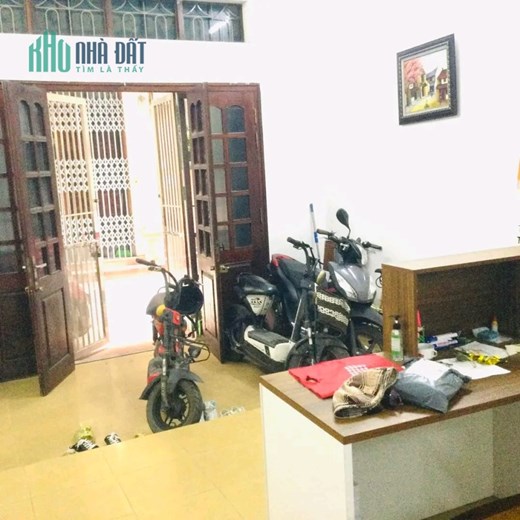 Bán nhà ngõ 73 Nguyễn Trãi - Phân lô - Ô tô tránh - 46m2 - 12 tỷ
