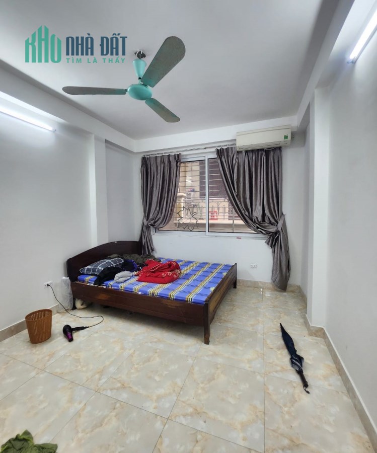 MẶT NGÕ CẦU GIẤY - Ở NGAY 42M2 x 4T 2 THOÁNG - OTO GẦN 3.75 Tỷ