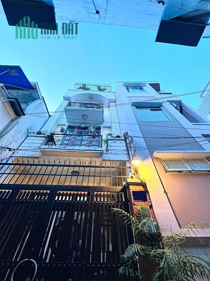 Bán nhà Điện Biên Phủ Bình Thạnh, Giáp Quận 1, DT 92m2 (4.3m x22m) Giá Rẻ