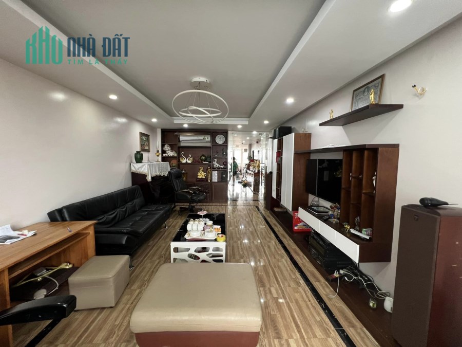 Nhà Lĩnh Nam, Hoàng Mai 60Mx5 Tầng - Gara Ô tô giá 6 tỷ