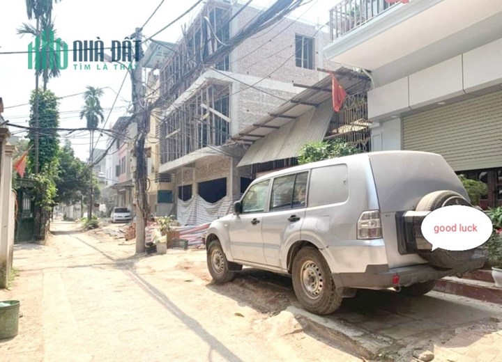 BÁN NHÀ SÁT PHỐ QUẬN TÂY HỒ,60M2 MT 5M  giá 4tỷ 336 triệu