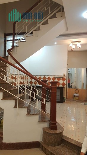 BÁN NHÀ HXH  NGUYỄN THỊ HUỲNH PHÚ NHUẬN TP.HCM GIÁ RẼ