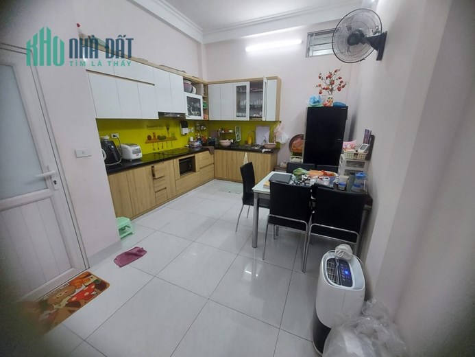 Bán nhà riêng Bế Văn Đàn 50m2 4 tầng, ngõ nông đẹp
