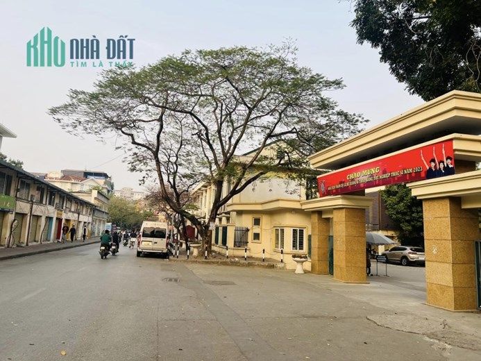 💥 Nhà Mặt phố Dương Quảng Hàm, 105m2 3T MT 4.5m, Sổ A4, Giá đầu tư 18.9 Tỷ 💥