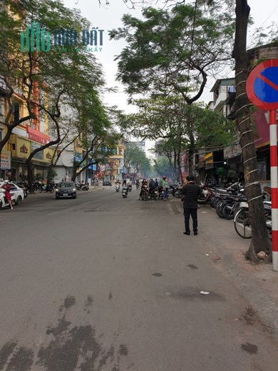 💥 Mặt phố Thái Thịnh, Lô góc, 50m2 4T MT 4.5m, Siêu KD, Sổ A4, Chỉ 18.5 Tỷ 💥