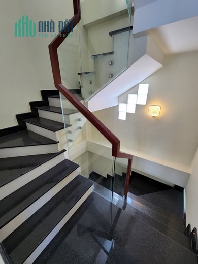 HXH Hồ Biểu Chánh, P.11 Phú Nhuận. 36m2, 5 tầng GIÁ 7,75 tỷ TL *PN41-8