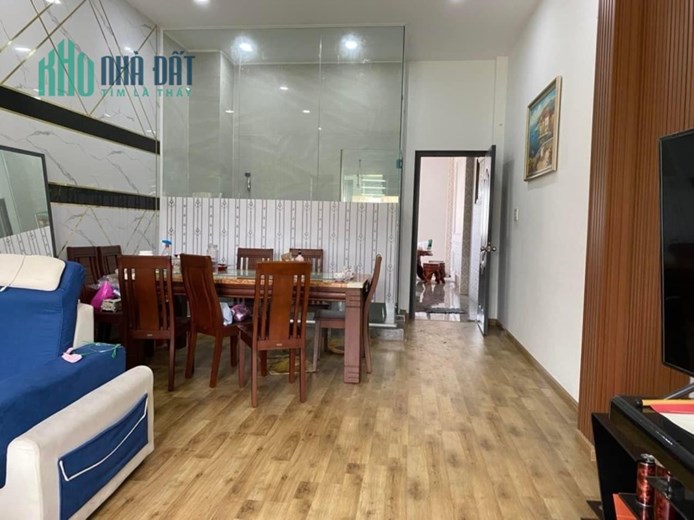 Bán Nhà Mặt Tiền Ba Tháng Hai Phường 16 Quận 11 Giá 27  tỷ.