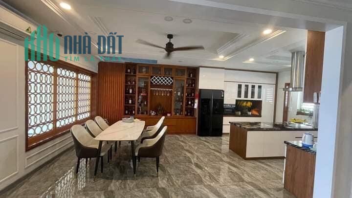 Phạm Ngọc Thạch, Đống Đa, phân lô oto đỗ, nhà đẹp ở ngay, kinh doanh, 85m2, giá chỉ 19 tỉ 5