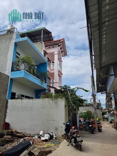 Bất Chấp Đầu Tư, Lô Đất Mặt Tiền 5M, 105M2, ÔTô Đỗ Cửa, Trung Tâm Thủ Đức