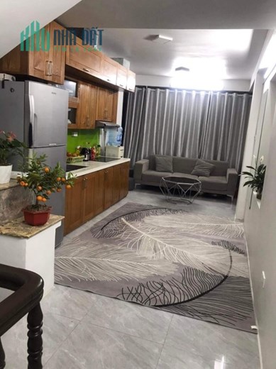 BÁN NHÀ  PHỐ TRÍCH SÀI, GẦN HỒ TÂY LỘNG GIÓ, DT30Mx 6TẦNG, MT 4.2M, 3.9 TỶ, 0878679666.