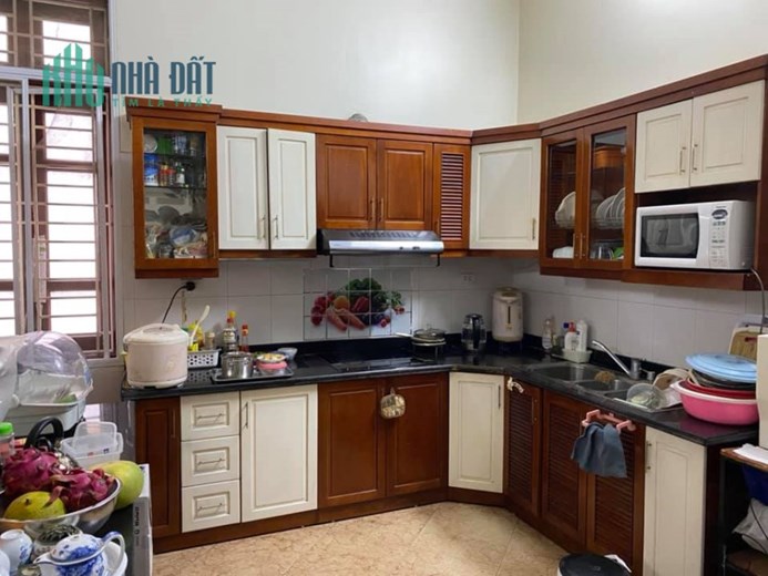 NGÃ TƯ THÁI HÀ CHÙA BỘC - NHÀ 50M 4 TẦNG, 4 NGỦ,  ĐẸP VỀ Ở NGAY GIÁ CHỈ HƠN 5 TỶ