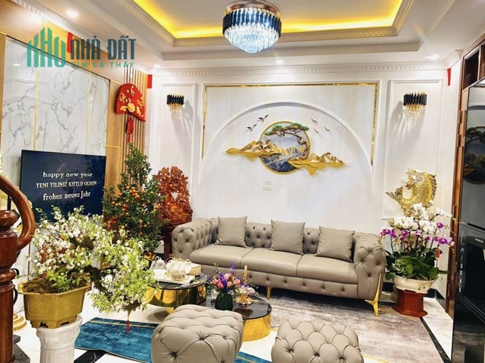 Rẻ kịch sàn! VIP Văn Cao, 2 mặt thoáng, nhà đẹp, gần phố, 40m x 4T, chỉ 3.4 tỷ