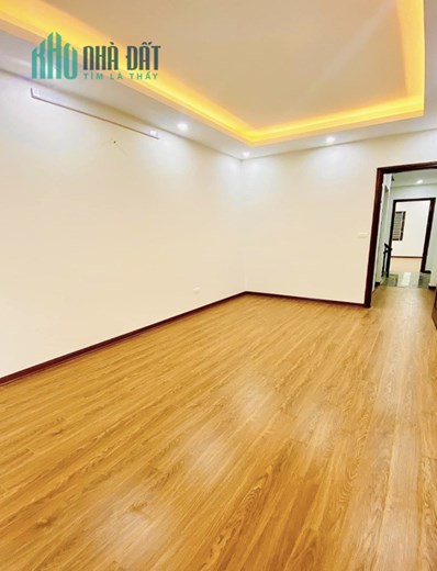 (Ô KÌA!) Siêu phẩm NHÀ ĐẸP – GẦN PHỐ Nguyễn Khang 58Mx 6 tỷ 2