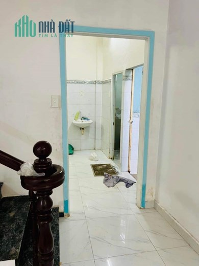GÒ VẤP - CHỢ HẠNH THÔNG TÂY - GIÁ ĐẦU TƯ
NHÀ ĐẸP SỔ ĐẸP DT 50M2 NGANG 4,5M NỞ HẬU, ĐẤT DÂN CƯ HIỆN