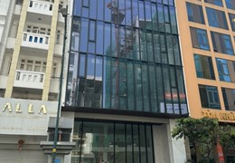 Cho thuê 3 tầng trong tòa nhà 7 tầng 1 hầm Làm Văn Phòng, Giá 11$/1m, mới tinh tươm, Đường Bạch