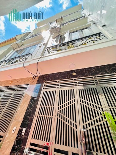 Bán nhà riêng Tứ Hiệp, Thanh Trì, Hà Nội, 42m, 5 tầng nhỉnh 2 tỷ