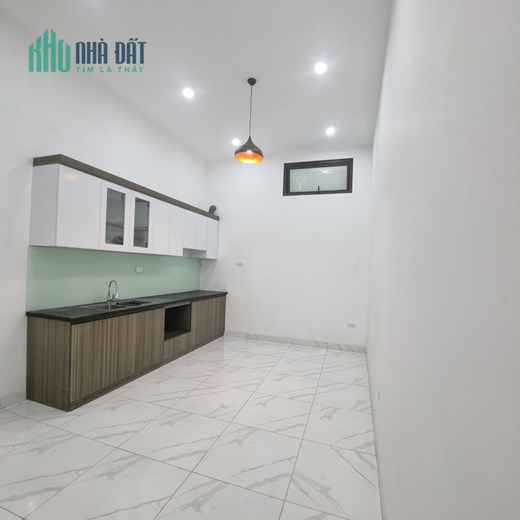 NHÀ ĐẸP 2 MẶT NGÕ, TÔN ĐỨC THẮNG, ĐỐNG ĐA, 40M, 4 T – NHỈNH 4 TỶ