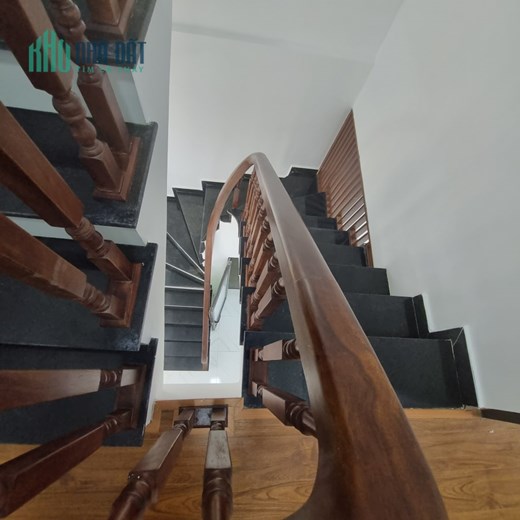 NHÀ ĐẸP 2 MẶT NGÕ, TÔN ĐỨC THẮNG, ĐỐNG ĐA, 40M, 4 T – NHỈNH 4 TỶ