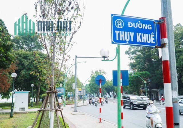 Bán nhà Mặt phố Thuỵ Khuê, kinh doanh siêu đỉnh, 25m2, 5 tầng, giá 6.6 tỷ