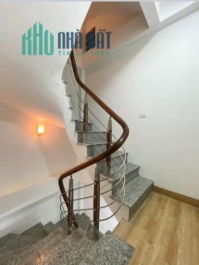 NGUYỄN HOÀNG, MỸ ĐÌNH - Nhà 4 tầng - 10m Ô TÔ quay đầu - Lô góc 2 mặt thoáng