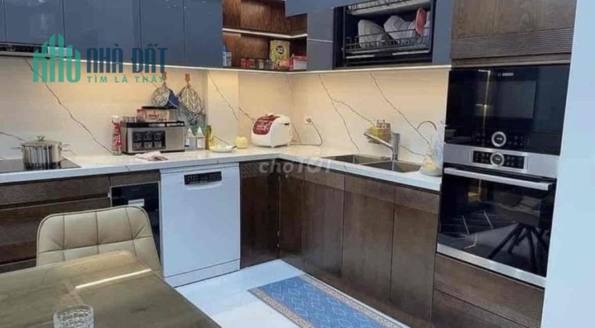 Lạc Long Quân Nhỉnh 4 tỷ- 48m2- Cách ô tô 20m- Gần chợ Nghĩa Đô