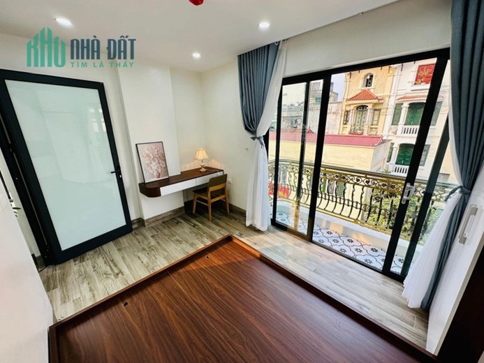 Bán tòa CCMN Xuân Thủy- Cho thuê dòng tiền giữ tiền đẳng cấp- Giá 6 tỷ